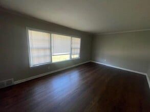 758 Waring Rd in Memphis, TN - Building Photo - Building Photo