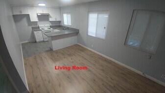 809 Brent Ave, Unit 3 in South Pasadena, CA - Building Photo