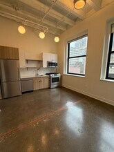 28 E Adams St in Chicago, IL - Building Photo - Building Photo