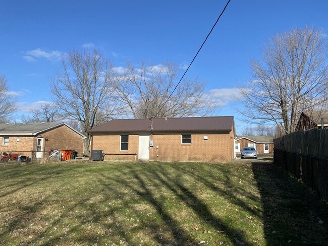 142 Airview Dr in Elizabethtown, KY - Building Photo - Building Photo