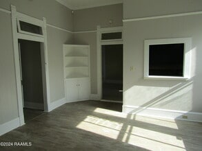 617 Julia St in New Iberia, LA - Building Photo - Building Photo
