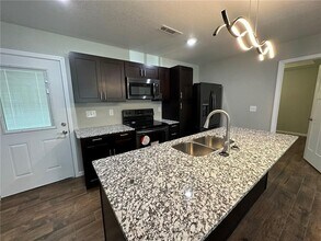 412 S Byers Ave in Gentry, AR - Building Photo - Building Photo