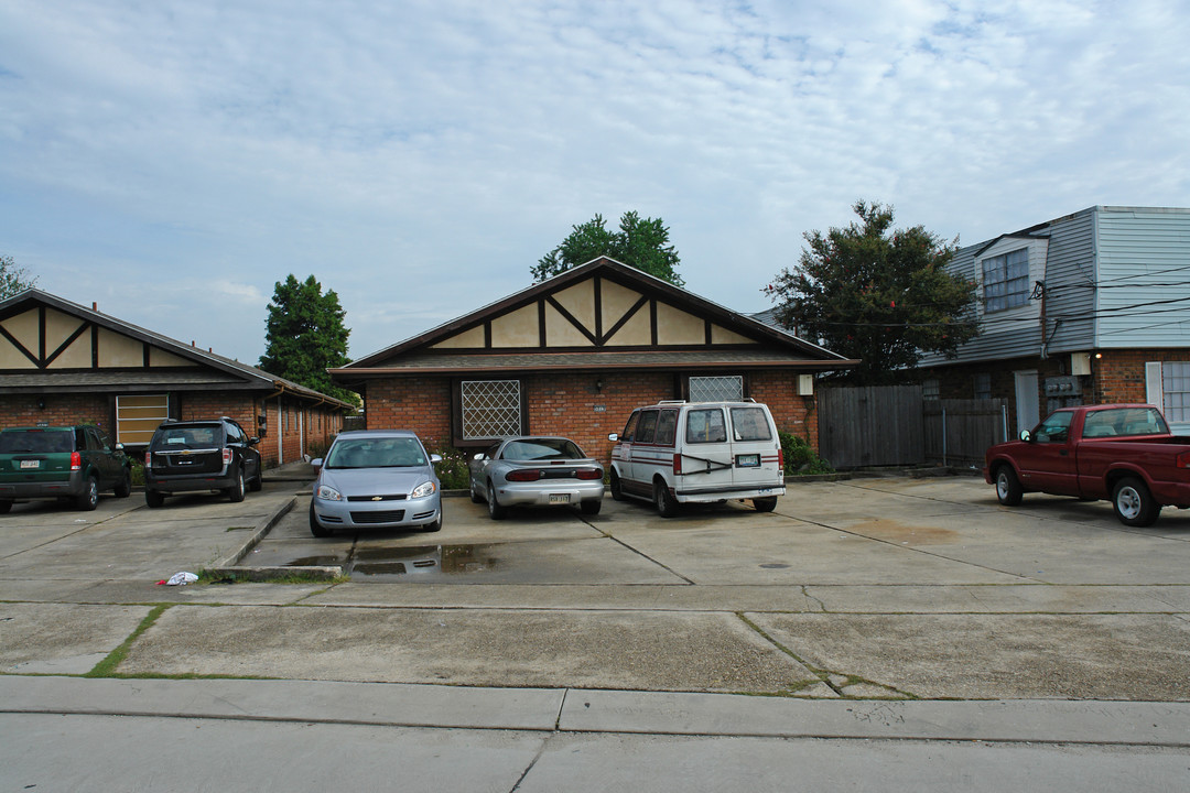 5019 Yale St in Metairie, LA - Building Photo