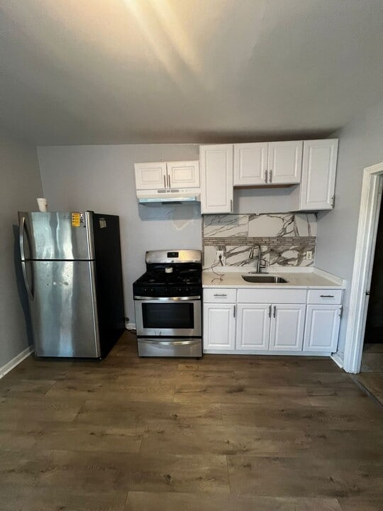 56-58-143 Harvard St in Waltham, MA - Building Photo