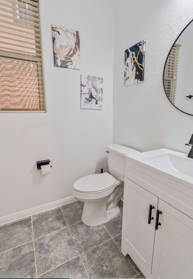 2507 Gato Del Sol in San Antonio, TX - Building Photo - Building Photo