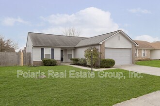 109 E Flat Rock Dr in Westfield, IN - Building Photo - Building Photo