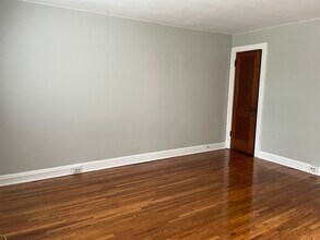 631 E 11th Ave in Columbus, OH - Foto de edificio - Building Photo