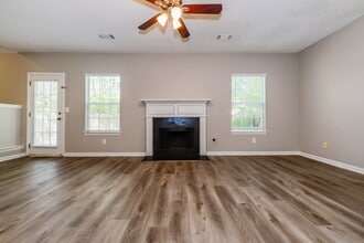 2375 Marsh Rabbit Ln in Decatur, GA - Building Photo - Building Photo