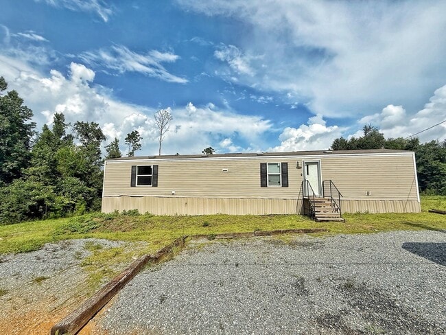 property at 2682 Wynn Rd