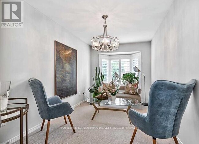 2006 Glenada Crescent in Oakville, ON - Building Photo - Building Photo