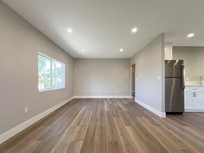 4541 161st St in Lawndale, CA - Building Photo - Building Photo
