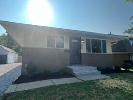 2758 Beulah Rd in Columbus, OH - Building Photo