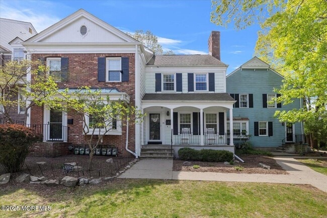 property at 15 Marsh Hawk