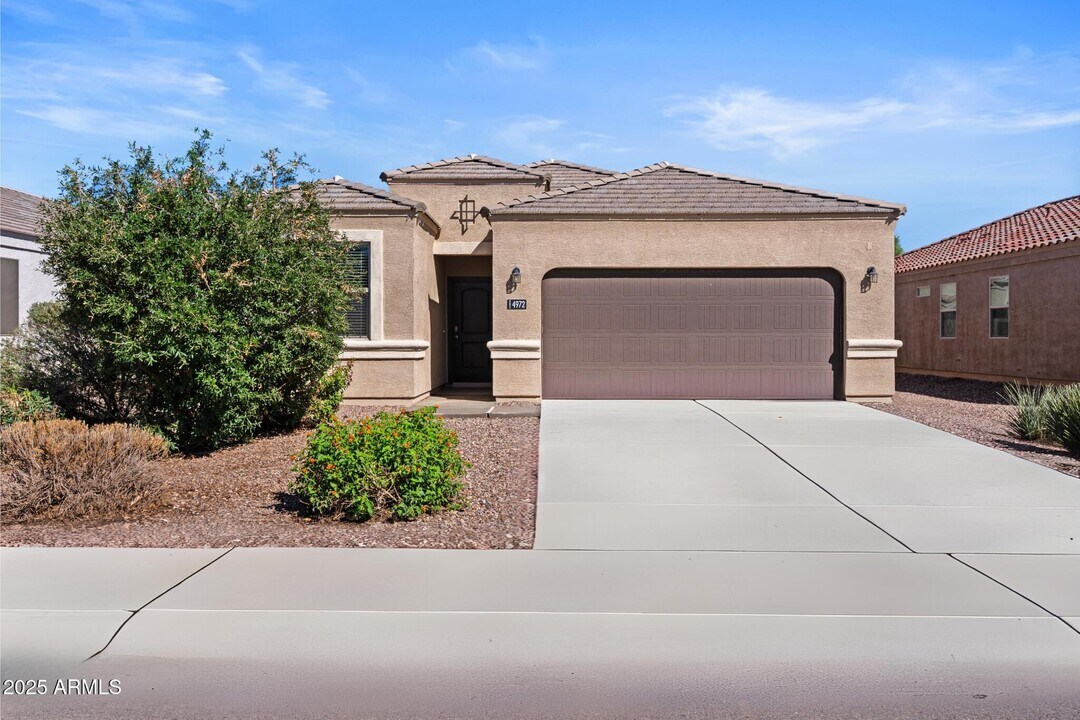 4972 E Living Stone Way in San Tan Valley, AZ - Building Photo