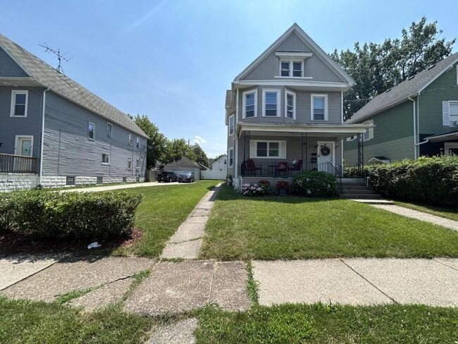 81 Mariemont Ave in Buffalo, NY - Building Photo - Building Photo