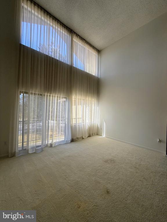 property at 231 Canal Park Dr