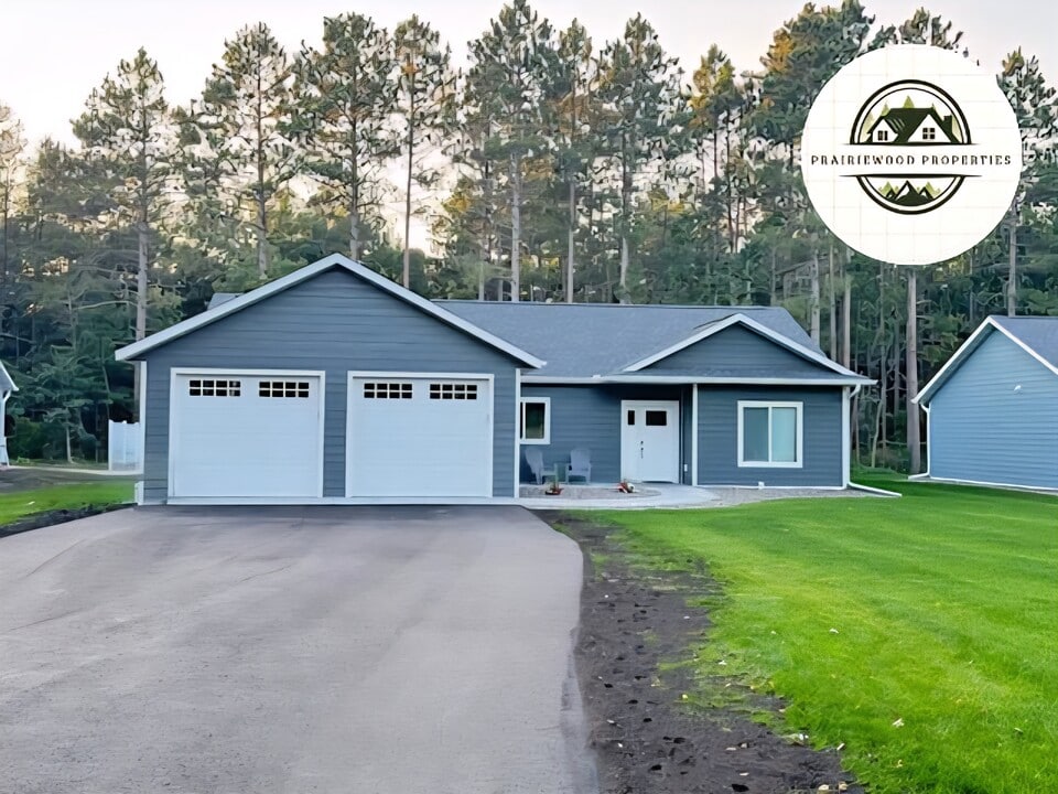 11593 Forestview Dr in Baxter, MN - Foto de edificio