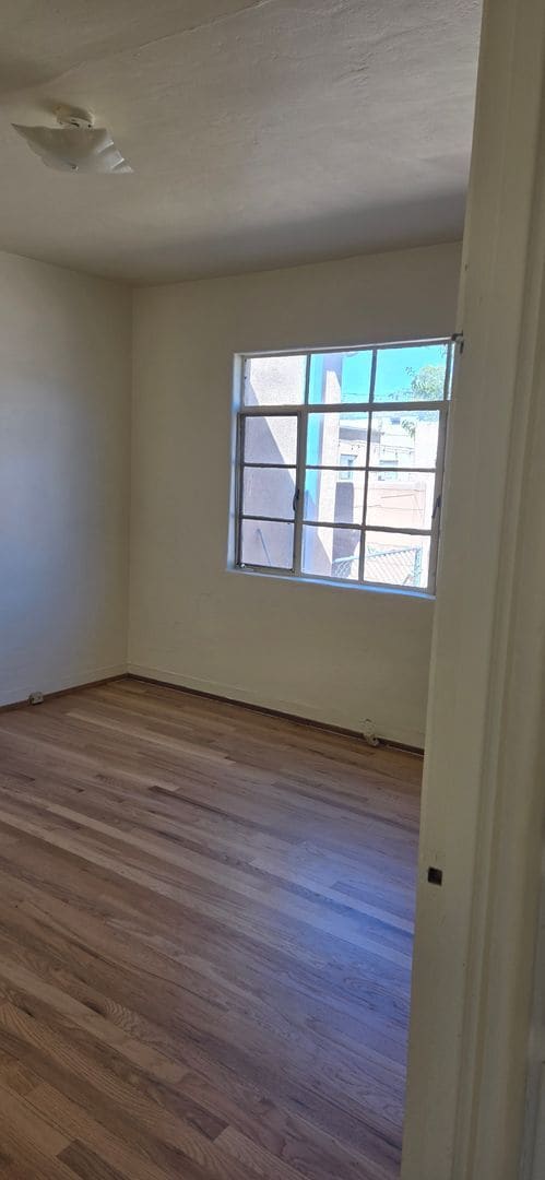 property at 300-304 Solano Dr NE