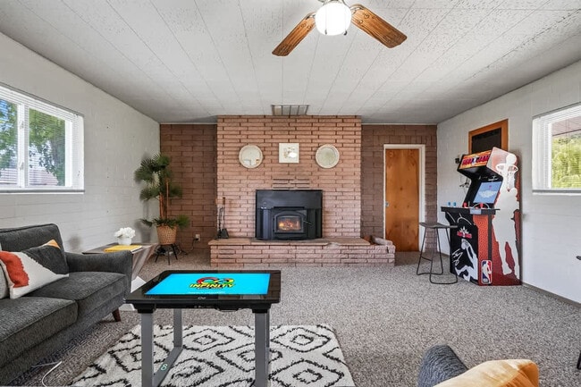 property at 2519 N Middleton Rd