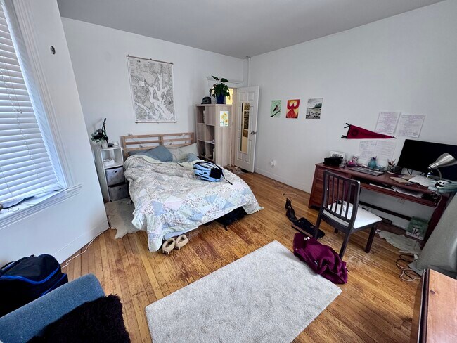 51 Park Dr, Unit 12 in Boston, MA - Building Photo - Building Photo