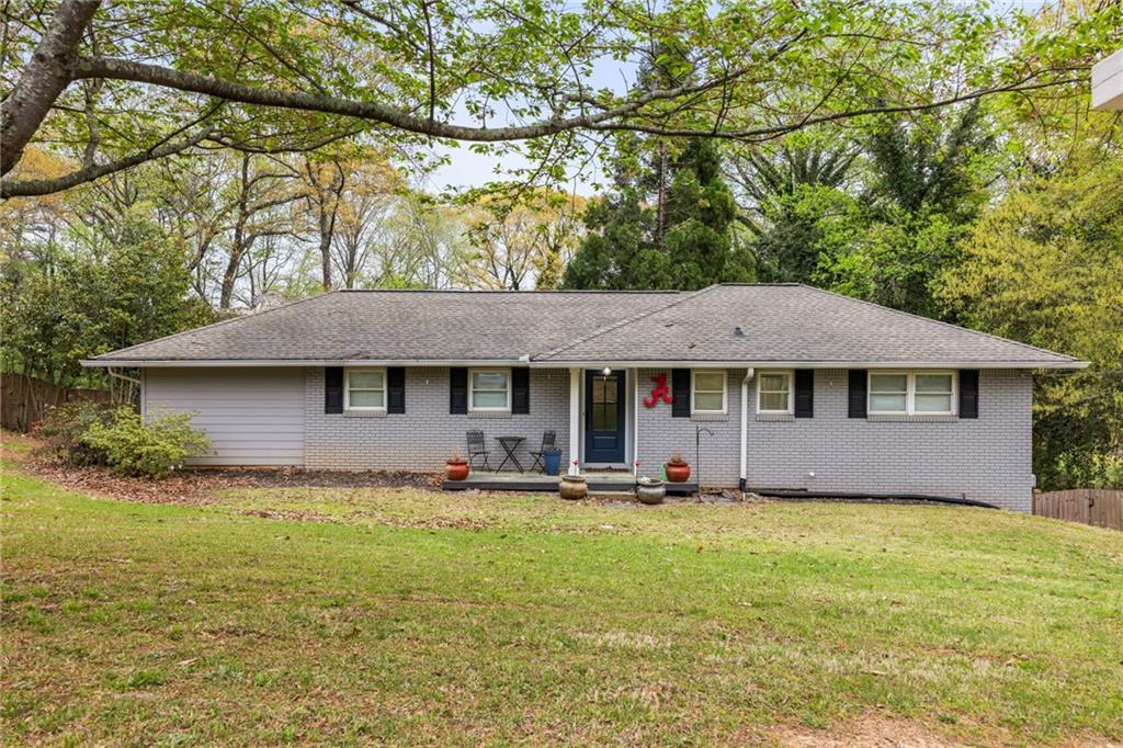 2341 Elmwood Cir SE in Atlanta, GA - Building Photo