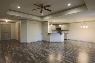 5912 Villa Rosa Way in Tyler, TX - Building Photo - Building Photo