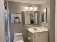 217 Pine HOV Cir photo'