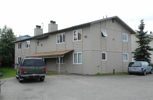 9501-9522 Morningside Loop in Anchorage, AK - Building Photo - Building Photo