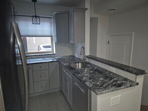 209 Endicott St, Unit 1 in Boston, MA - Building Photo - Building Photo