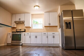 337 Oakland Ave, Unit 337 in Oakland, CA - Foto de edificio - Building Photo