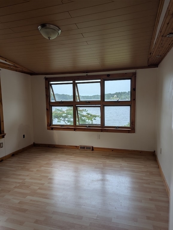 144 Lake Shore Dr in Weymouth, MA - Building Photo - Building Photo