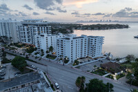 Indian Creek Club Condominiums in Miami Beach, FL - Building Photo - Building Photo