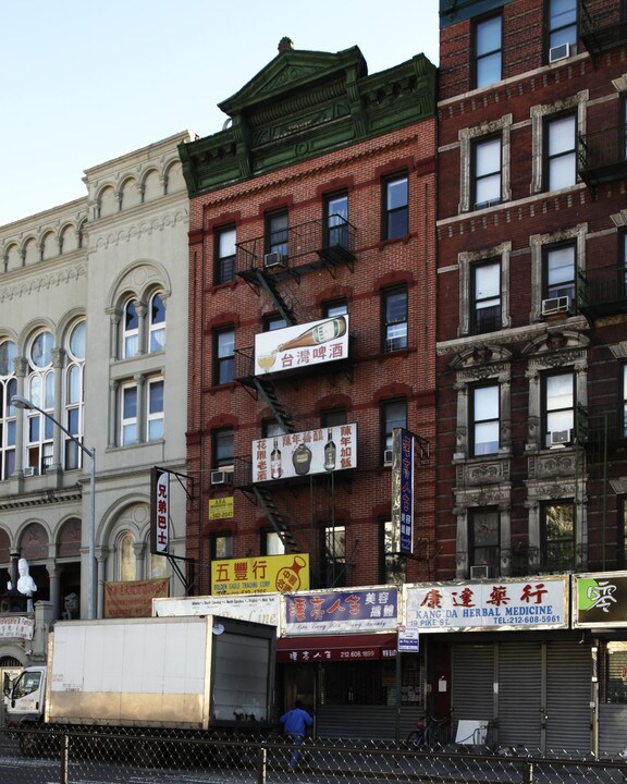 17 Pike St in New York, NY - Foto de edificio