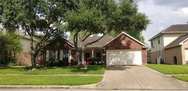 property at 8906 Aberdeen Park Dr