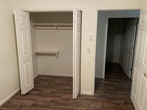 1111 Silver St, Unit 2 in Rapid City, SD - Building Photo - Building Photo
