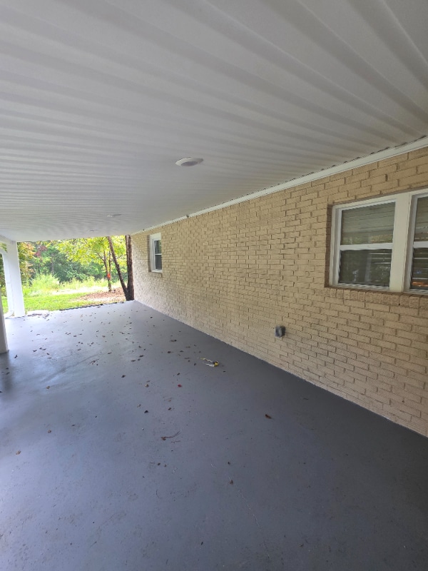 68 Wiley Almany Rd in Tracy City, TN - Foto de edificio - Building Photo