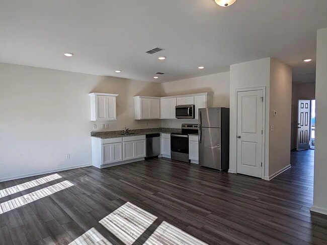 136 Swindon Dr in Mcdonough, GA - Building Photo - Building Photo