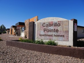 Cabrillo Pointe in Mesa, AZ - Building Photo - Building Photo