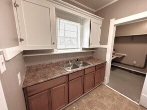 4115 Congress Ave in Beaumont, TX - Building Photo - Building Photo