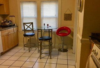 91 Wallingford Rd, Unit 3 in Boston, MA - Building Photo - Building Photo