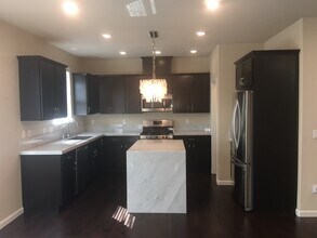 720 Sarcinella Ct in Reno, NV - Building Photo - Building Photo
