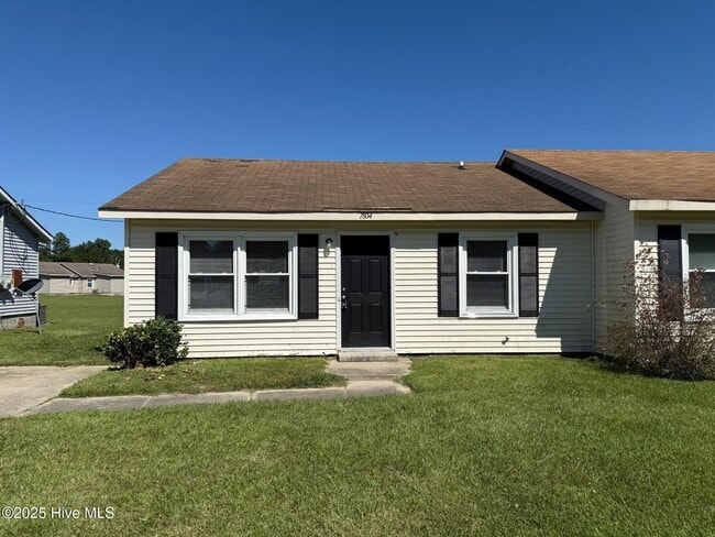 property at 1804 Burgaw Hwy