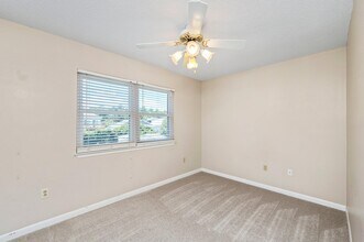 1691 US-98 in Mary Esther, FL - Building Photo - Building Photo