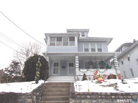 42 Holbrook Pl in Ansonia, CT - Building Photo