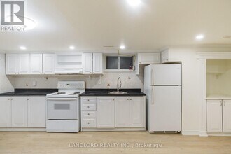 107 Nairn Ave in Toronto, ON - Building Photo - Building Photo