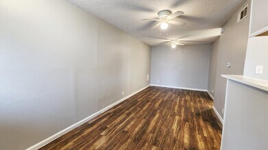 2606 Ektom Dr-Unit -2 in Austin, TX - Building Photo - Building Photo