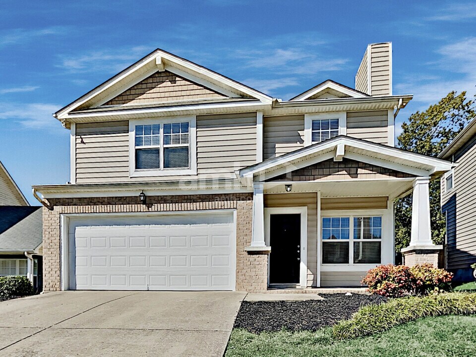 8029 Maggie Ct in Nashville, TN - Building Photo