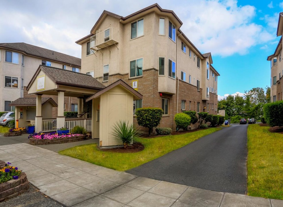 Westview Apartment Homes in Seattle, WA - Foto de edificio