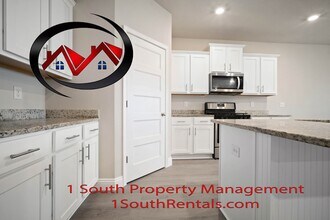 31710 Memphis Lp in Daphne, AL - Building Photo - Building Photo