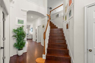 723 Avery Dr in Sugar Land, TX - Building Photo - Building Photo